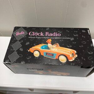 MIB VINTAGE BARBIE 1962 AUSTIN HEALEY 3000 BJ8 CAR AM/FM CLOCK RADIO